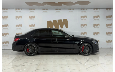 mercedes-benz-c-63-amg - 1