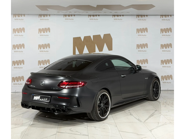 Mercedes-Benz C 63 AMG s Coupe* Ceramic* Downpipe* Carbon* Pano - автомобили, коли, обяви за нови и употребявани 2