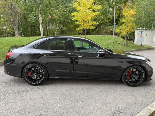 Mercedes-Benz C 63 AMG S / PERFORMANCE - автомобили, коли, обяви за нови и употребявани 3