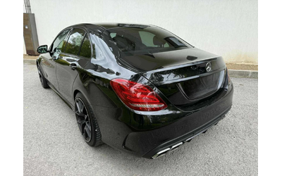 mercedes-benz-c-63-amg - 4