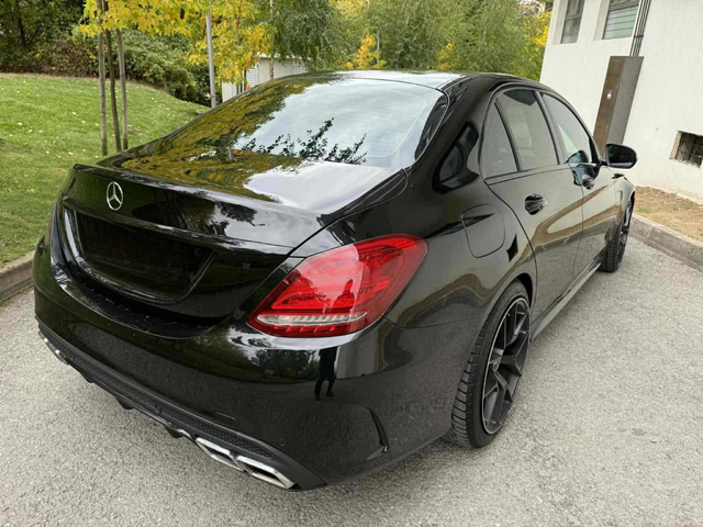 Mercedes-Benz C 63 AMG S / PERFORMANCE - автомобили, коли, обяви за нови и употребявани 6