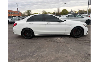 Mercedes-Benz C 63 AMG S * 360* DISTRONIC* BUMERSTER * ПАНО * CARFAX - автомобили, коли, обяви за нови и употребявани 15