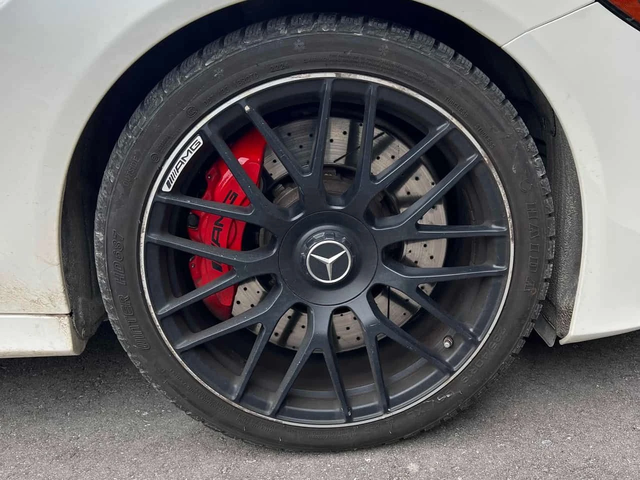 Mercedes-Benz C 63 AMG S | DISTRONIC | ОБДХУВАНЕ | BURMESTER | ГЕНЕРАЦИЯ - автомобили, коли, обяви за нови и употребявани 6