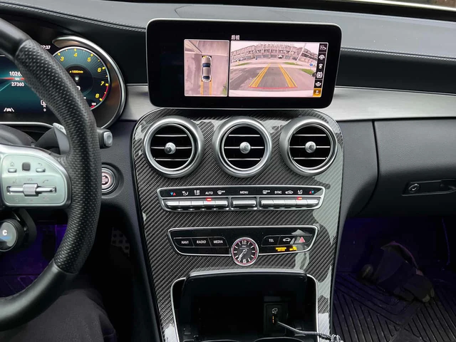 Mercedes-Benz C 63 AMG S | DISTRONIC | ОБДХУВАНЕ | BURMESTER | ГЕНЕРАЦИЯ - автомобили, коли, обяви за нови и употребявани 8