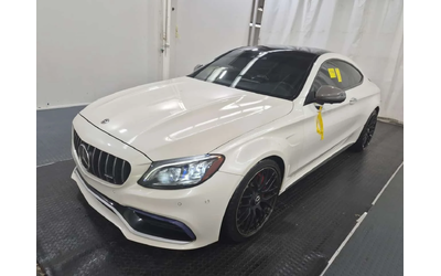 mercedes-benz-c-63-amg - 0