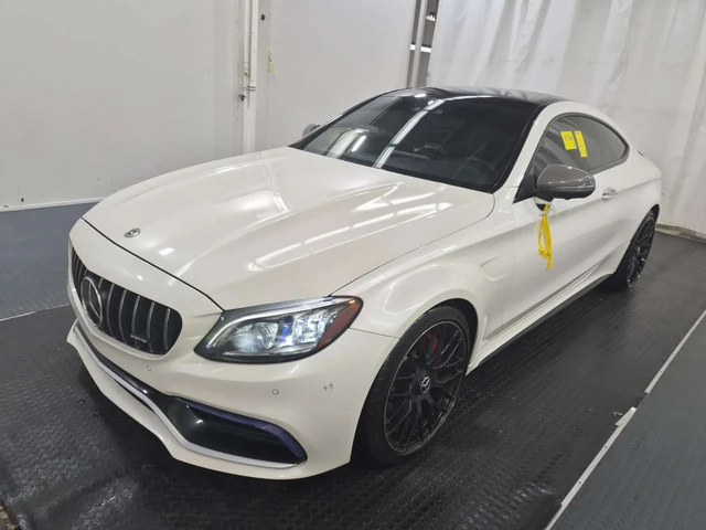 Mercedes-Benz C 63 AMG S| DISTRONIC| 360| BURMESTER| ПОДГРЕВИ| BUCKETS - автомобили, коли, обяви за нови и употребявани 0
