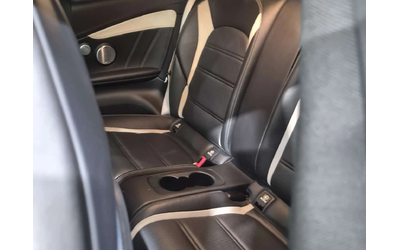Mercedes-Benz C 63 AMG S| DISTRONIC| 360| BURMESTER| ПОДГРЕВИ| BUCKETS - автомобили, коли, обяви за нови и употребявани 13