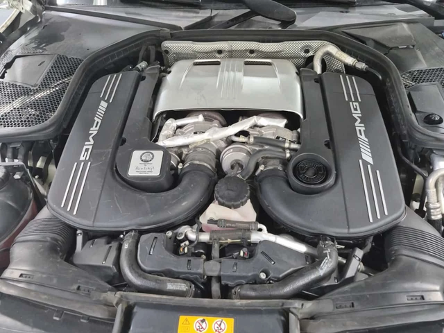 Mercedes-Benz C 63 AMG S| DISTRONIC| 360| BURMESTER| ПОДГРЕВИ| BUCKETS - автомобили, коли, обяви за нови и употребявани 15