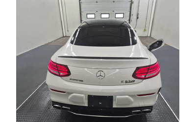 mercedes-benz-c-63-amg - 3