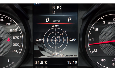 Mercedes-Benz C 63 AMG * Ceramic* 360* Pano* Ambient* - автомобили, коли, обяви за нови и употребявани 11