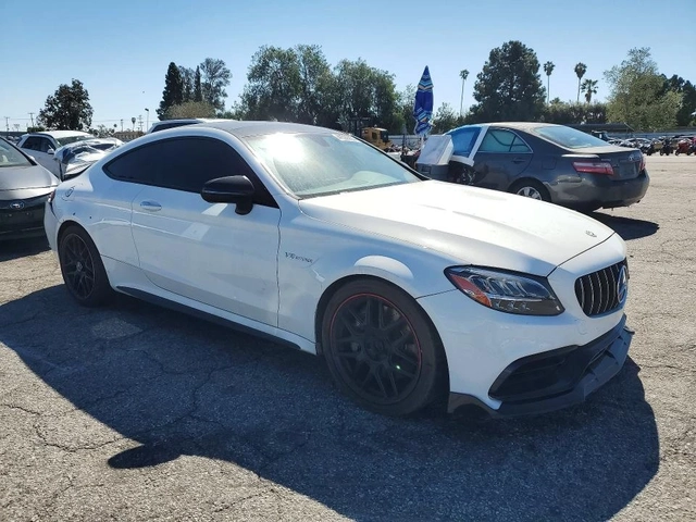 Mercedes-Benz C 63 AMG BURMESTER| MULTIBEAM| HUD| DISTRONIC| - автомобили, коли, обяви за нови и употребявани 2
