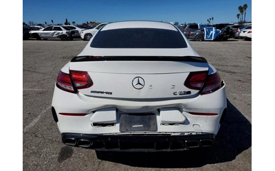 mercedes-benz-c-63-amg - 4