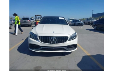 Mercedes-Benz C 63 AMG S* ПОДГРЕВ* ОБДУХВАНЕ* ПАНО* BURMESTER* BUCKET SEA - автомобили, коли, обяви за нови и употребявани 10