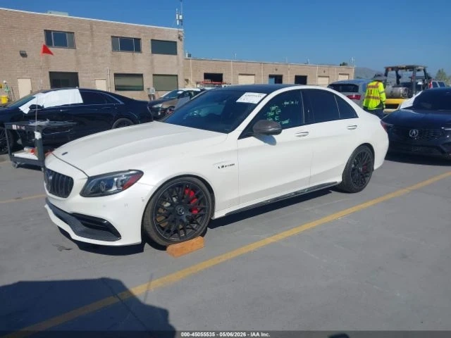 Mercedes-Benz C 63 AMG S* ПОДГРЕВ* ОБДУХВАНЕ* ПАНО* BURMESTER* BUCKET SEA - автомобили, коли, обяви за нови и употребявани 1