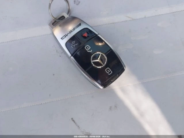Mercedes-Benz C 63 AMG S* ПОДГРЕВ* ОБДУХВАНЕ* ПАНО* BURMESTER* BUCKET SEA - автомобили, коли, обяви за нови и употребявани 9