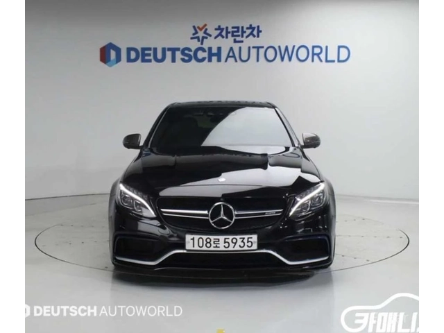 Mercedes-Benz C 63 AMG КОЖА* ПОДГРЕВ* 360* HEAD UP* LINE ASS* PANO* AMBIE - автомобили, коли, обяви за нови и употребявани 2