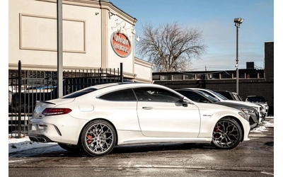 mercedes-benz-c-63-amg - 5