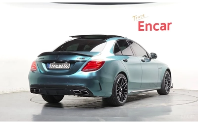 mercedes-benz-c-63-amg - 2