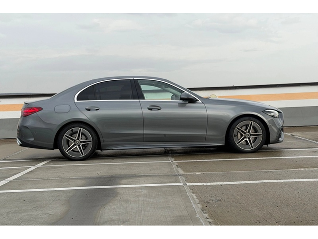 Mercedes-Benz C C 220 d AMG - автомобили, коли, обяви за нови и употребявани 3