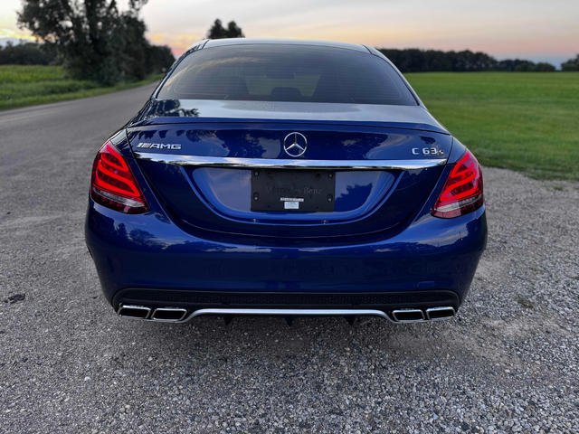 Mercedes-Benz C-CLASS 4.0L 8cyl RWD - автомобили, коли, обяви за нови и употребявани 3