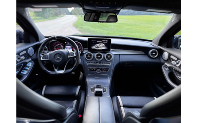 Mercedes-Benz C-CLASS 4.0L 8cyl RWD - автомобили, коли, обяви за нови и употребявани 8