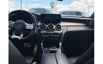 Mercedes-Benz C-CLASS 4.0L 8cyl RWD - автомобили, коли, обяви за нови и употребявани 8