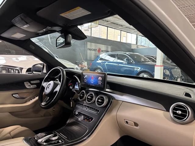 Mercedes-Benz C-Class C300|4MATIC|AMGPKG|NAV|WOOD|CREAMLEATHER|SUNROOF|+ All Wheel Drive - автомобили, коли, обяви за нови и употребявани 11