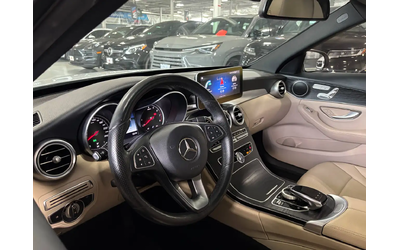 Mercedes-Benz C-Class C300|4MATIC|AMGPKG|NAV|WOOD|CREAMLEATHER|SUNROOF|+ All Wheel Drive - автомобили, коли, обяви за нови и употребявани 13