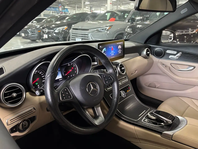 Mercedes-Benz C-Class C300|4MATIC|AMGPKG|NAV|WOOD|CREAMLEATHER|SUNROOF|+ All Wheel Drive - автомобили, коли, обяви за нови и употребявани 13