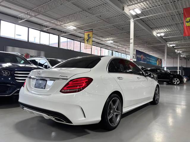 Mercedes-Benz C-Class C300|4MATIC|AMGPKG|NAV|WOOD|CREAMLEATHER|SUNROOF|+ All Wheel Drive - автомобили, коли, обяви за нови и употребявани 4