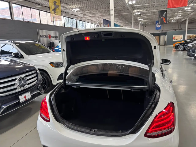 Mercedes-Benz C-Class C300|4MATIC|AMGPKG|NAV|WOOD|CREAMLEATHER|SUNROOF|+ All Wheel Drive - автомобили, коли, обяви за нови и употребявани 6