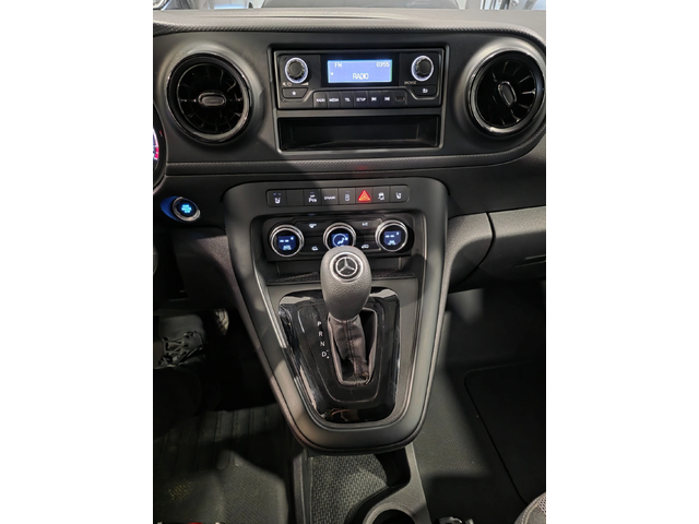 Mercedes-Benz Citan ЕЛЕКТРИЧЕСКИ - автомобили, коли, обяви за нови и употребявани 9