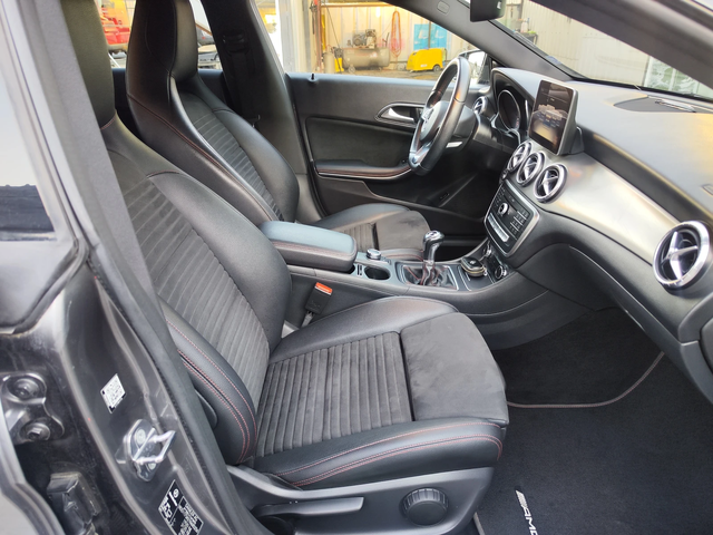 Mercedes-Benz CLA 180 AMG* PODGREV* NAVI* LIZING - автомобили, коли, обяви за нови и употребявани 9