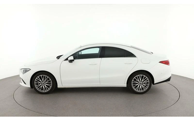 mercedes-benz-cla-180 - 1