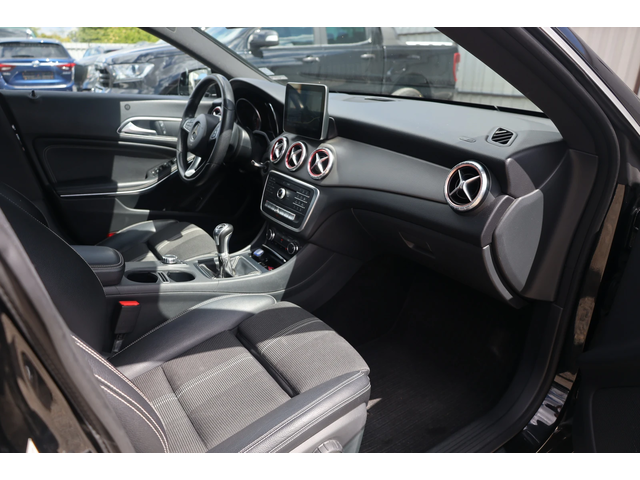 Mercedes-Benz CLA CLA - автомобили, коли, обяви за нови и употребявани 8