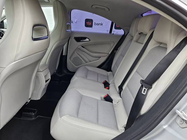 Mercedes-Benz CLA 200 1.6i-156kc= АВТОМАТ= НАВИ= LED= ПОДГРЕВ= EURO 6B - автомобили, коли, обяви за нови и употребявани 8