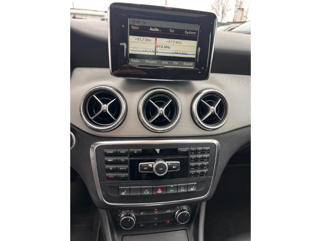 Mercedes-Benz CLA 200 CDI AVTOMAT/PANORAMA/NAVI/KOJA EURO 5 - автомобили, коли, обяви за нови и употребявани 14
