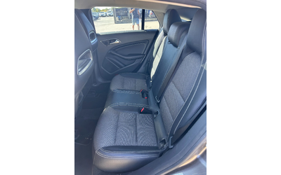 Mercedes-Benz CLA 200 CDI AVTOMAT/NAVI/KOJA EURO 6 - автомобили, коли, обяви за нови и употребявани 9