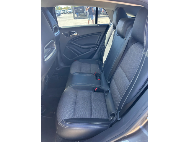 Mercedes-Benz CLA 200 CDI AVTOMAT/NAVI/KOJA EURO 6 - автомобили, коли, обяви за нови и употребявани 9