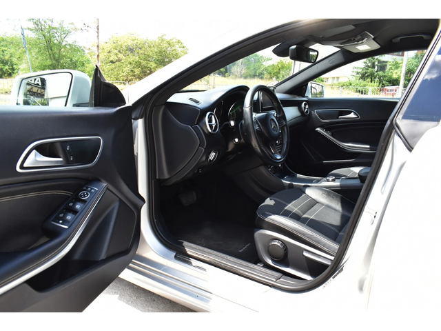 Mercedes-Benz CLA 200 Shooting-Brake* - автомобили, коли, обяви за нови и употребявани 9