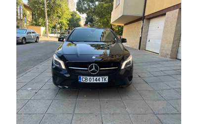 mercedes-benz-cla-220 - 1
