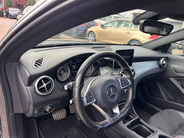Mercedes-Benz CLA 220 CDI 4MATIC AVTOMAT/PANORAMA/KOJA EURO 6 - автомобили, коли, обяви за нови и употребявани 11