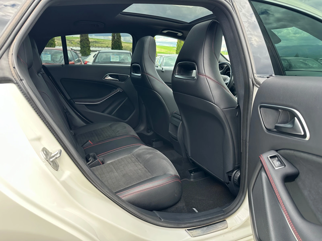 Mercedes-Benz CLA 220 AMG PAKET* LED* NAVI* TOP* - автомобили, коли, обяви за нови и употребявани 6