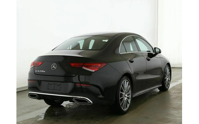 mercedes-benz-cla-220 - 1