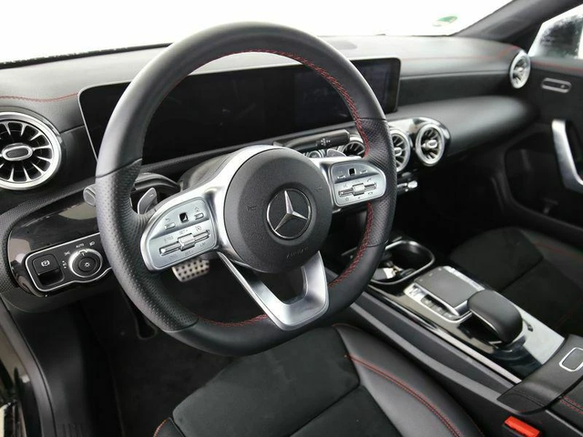 Mercedes-Benz CLA 220 d AMG - автомобили, коли, обяви за нови и употребявани 5