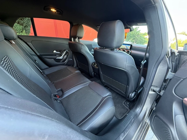 Mercedes-Benz CLA 220 52000km* БАРТЕР* Wide* Screen - автомобили, коли, обяви за нови и употребявани 10