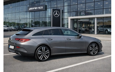 mercedes-benz-cla-220 - 1