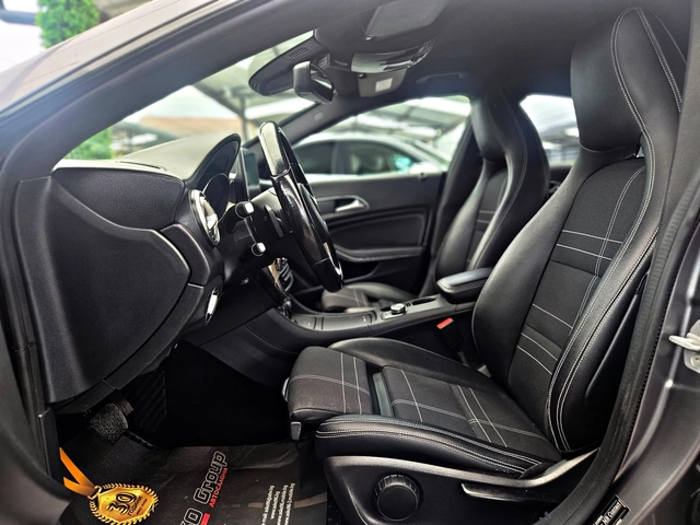 Mercedes-Benz CLA 220 AMG/CAMERA/AMBIENT/CAR PLAY/KEYLESS GO - автомобили, коли, обяви за нови и употребявани 14