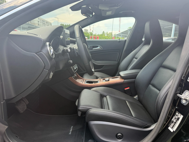 Mercedes-Benz CLA 250 AMG-LINE, 4MATIC - автомобили, коли, обяви за нови и употребявани 6
