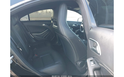 Mercedes-Benz CLA 250 2.0L I-4 DI, DOHC, VVT, TURBO, 208HP Front Wheel Drive - автомобили, коли, обяви за нови и употребявани 7